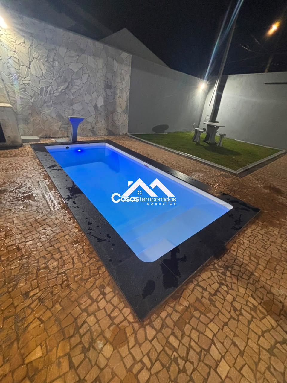 Casa com piscina para festa do peão de Barretos